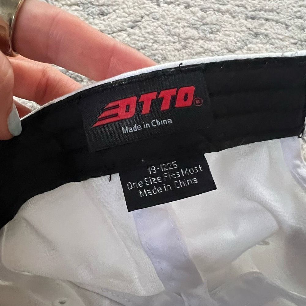 Below Parallel THICC Baseball Cap - Picture 3 of 4